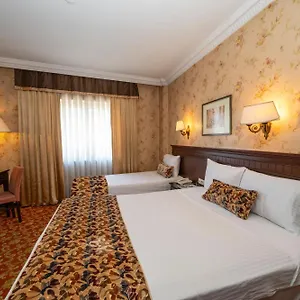 4* Szálloda Pera Rose & Hb