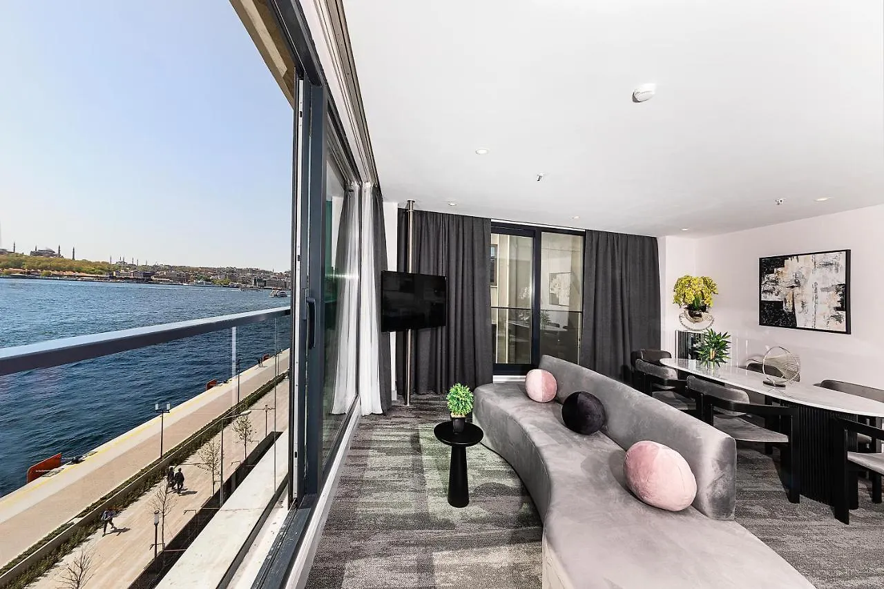 Pera Bosphorus Hotel Istanbul
